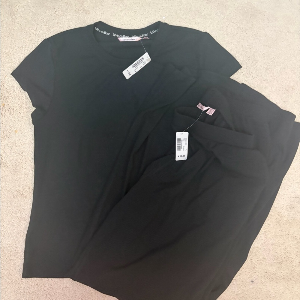 La Vie En Rose Elegant Black Ensemble